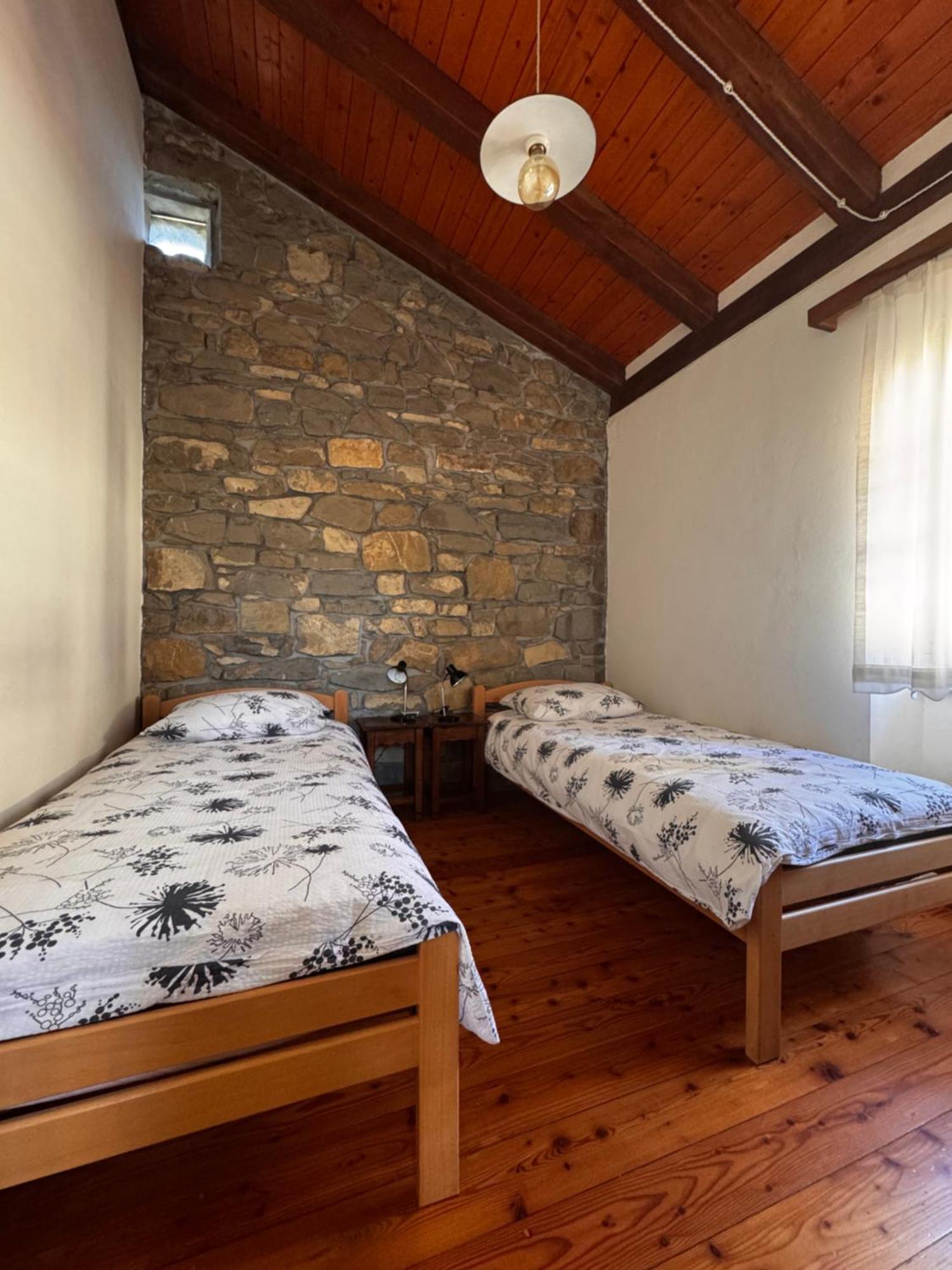 Bordon Wines, Estate With Accommodation Dekani Ngoại thất bức ảnh