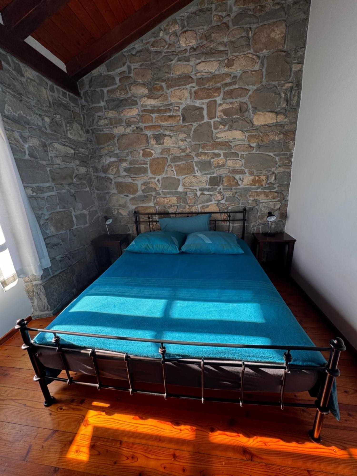 Bordon Wines, Estate With Accommodation Dekani Ngoại thất bức ảnh